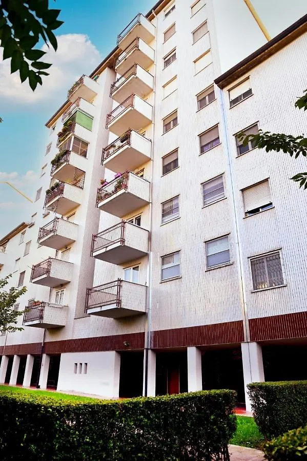Pensionat Lucca 22 Hotell Milano Italien