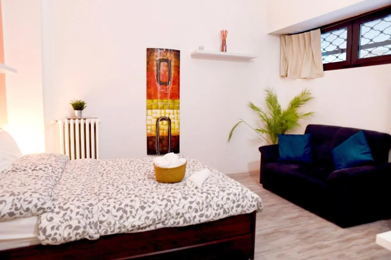Lucca 22 Hotell Milano