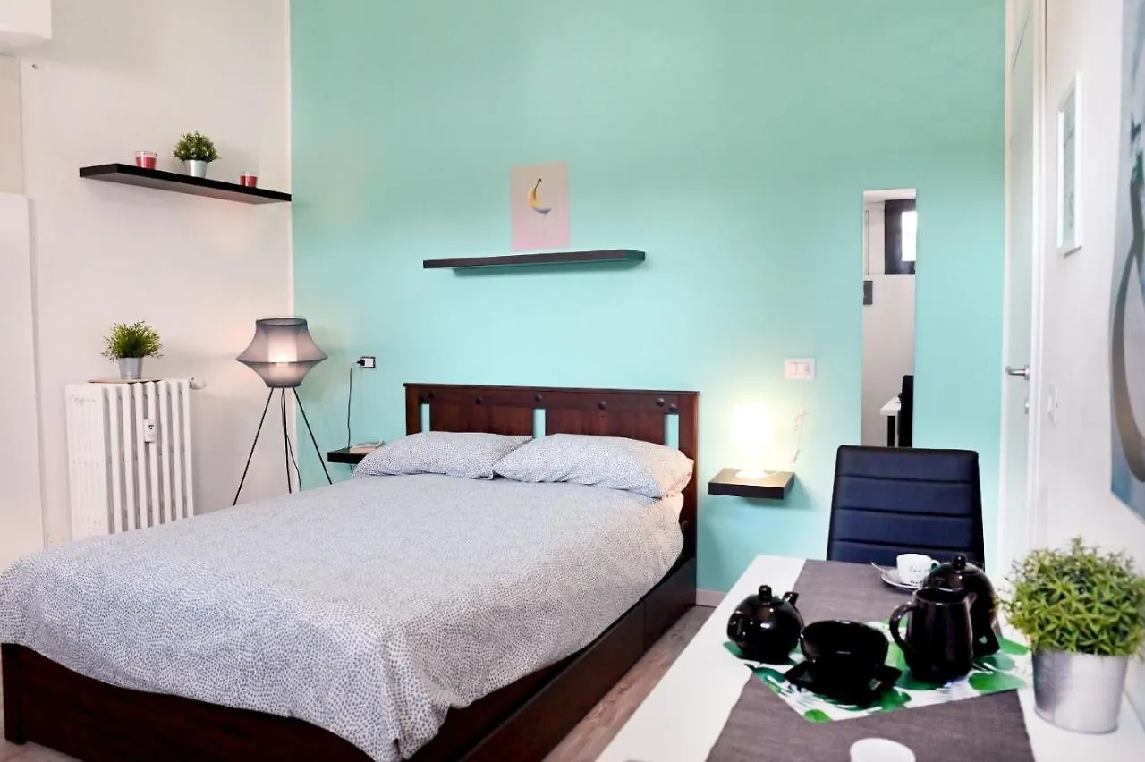 Pensionat Lucca 22 Hotell Milano