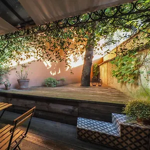  Guest house Tiare